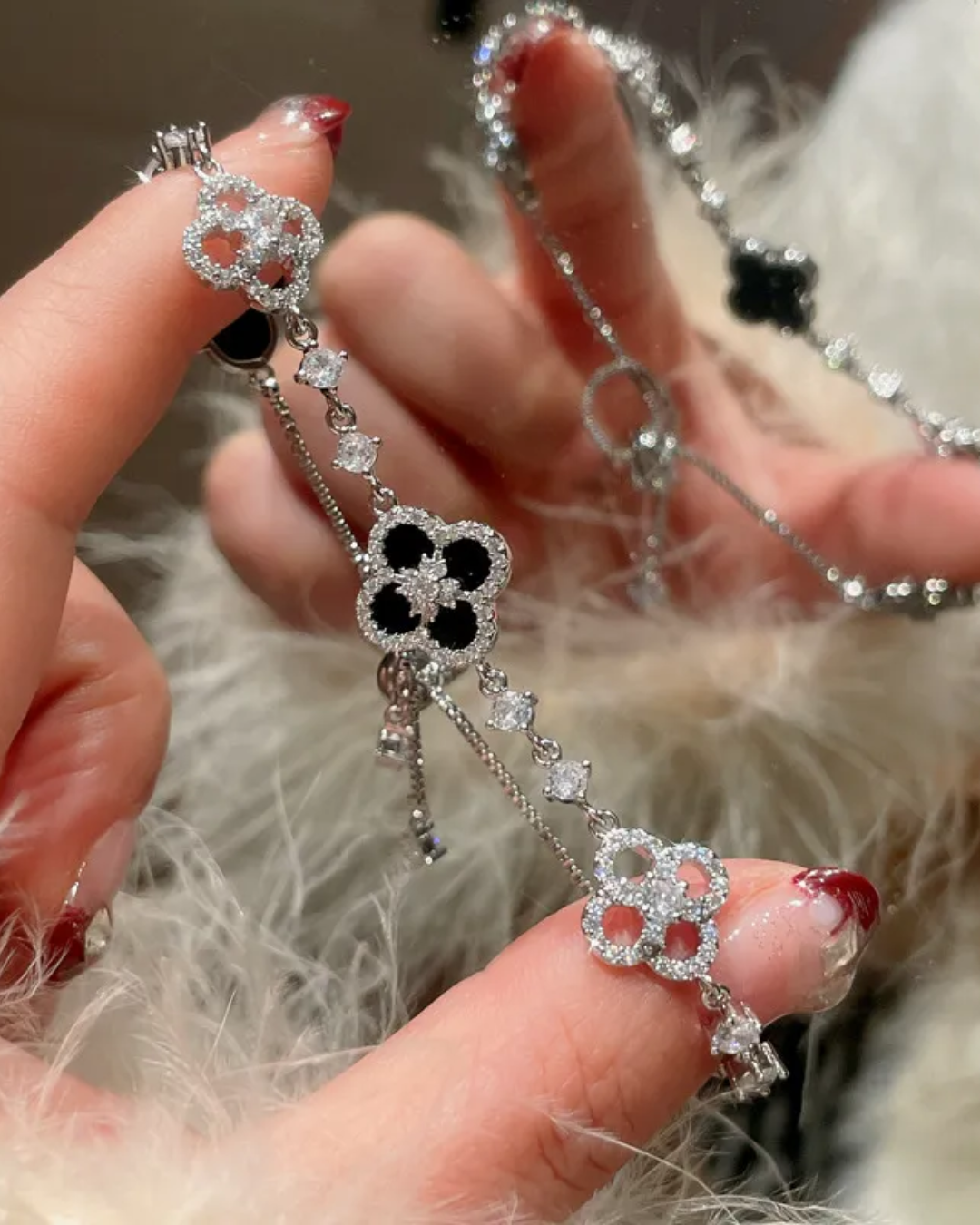 Black Lucky Clover Bracelets Women Plated Flower Crystal Chain Charm